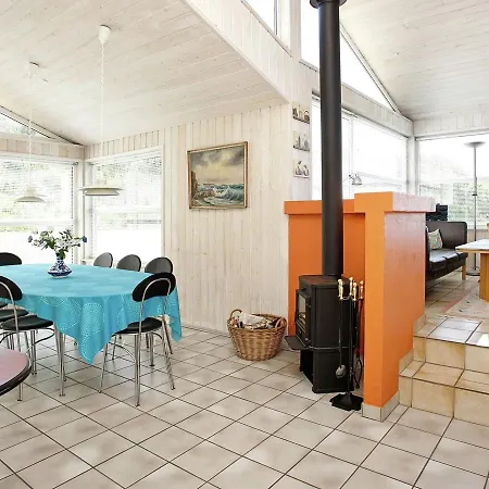 Four-bedroom Holiday In Hjorring 10 別荘 Lønstrup